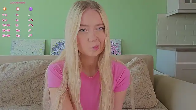 Snapshot of Chanelbayerr chatting on 11, 5, 2026 Chanelbayerr online show from 11, 5, 2026