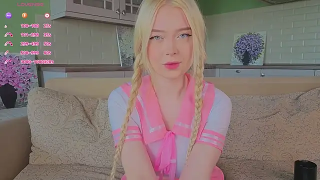 Snapshot of Chanelbayerr chatting on 22, 5, 2026 Chanelbayerr online show from 22, 5, 2026