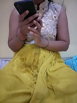 Snapshot of Seema_yadav01 chatting on 3, 5, 2026 Seema yadav01 online show from 3, 5, 2026
