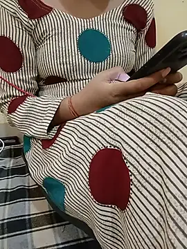 Seema yadav01 online show from 27, 7, 2026