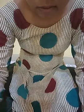 Snapshot of Seema_yadav01 chatting on 25, 5, 2026 Seema yadav01 online show from 25, 5, 2026