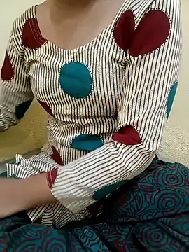 Snapshot of Seema_yadav01 chatting on 5, 6, 2026 Seema yadav01 online show from 5, 6, 2026