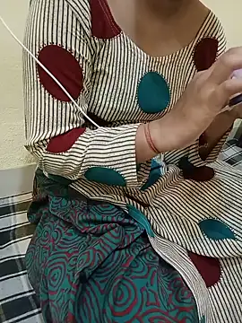 Snapshot of Seema_yadav01 chatting on 15, 6, 2026 Seema yadav01 online show from 15, 6, 2026