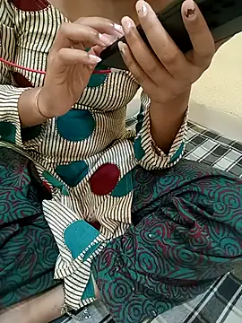 Seema yadav01 online show from 15, 7, 2026