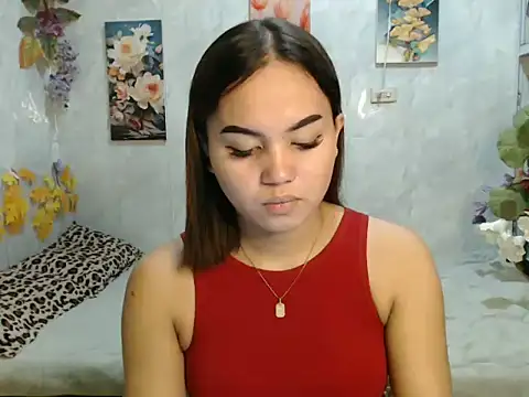 Snapshot of ur_asiankat chatting on 28, 6, 2026 ur asiankat online show from 28, 6, 2026