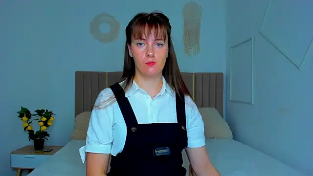 Cutie blushh online show from 11, 5, 2026
