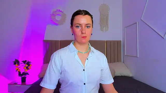 Cutie blushh online show from 23, 5, 2026