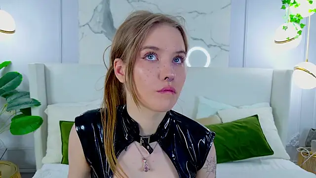 Flora DeVille online show from 6, 7, 2026