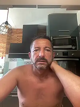 Snapshot of daddy3945 chatting on 1, 6, 2026 daddy3945 online show from 1, 6, 2026