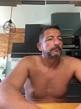 Snapshot of daddy3945 chatting on 17, 6, 2026 daddy3945 online show from 17, 6, 2026