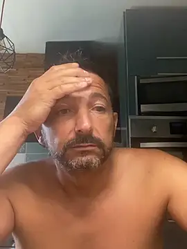 Snapshot of daddy3945 chatting on 31, 5, 2026 daddy3945 online show from 31, 5, 2026