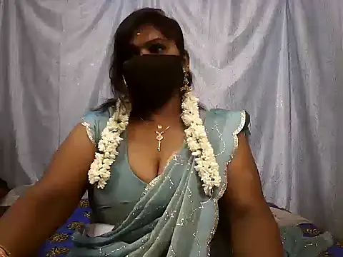 Snapshot of magilyatchini chatting on 24, 7, 2026 magilyatchini online show from 24, 7, 2026