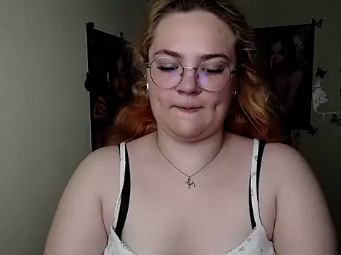 Snapshot of RinaRiii chatting on 1, 7, 2026 RinaRiii online show from 1, 7, 2026