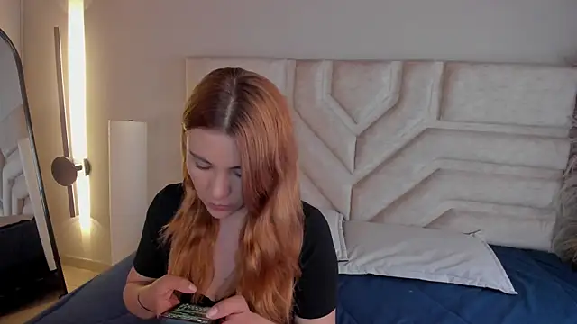 Snapshot of _zoe_3 chatting on 10, 7, 2026 zoe 3 online show from 10, 7, 2026