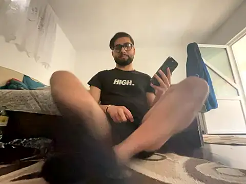 Snapshot of cristianx6 chatting on 9, 6, 2026 cristianx6 online show from 9, 6, 2026