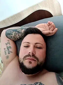 ValentinIuliana online show from 4, 5, 2026