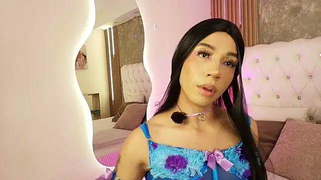 Snapshot of Khloe_Dangel chatting on 28, 5, 2026 Khloe Dangel online show from 28, 5, 2026