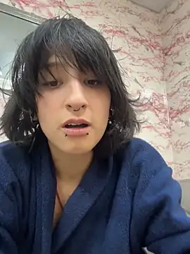 Evelin Hellsing online show from 9, 6, 2026
