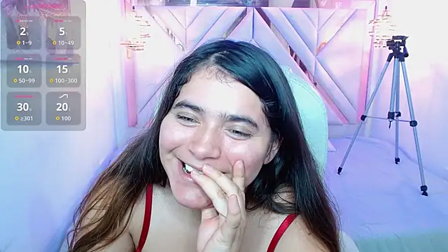 Laurha  online show from 21, 7, 2026
