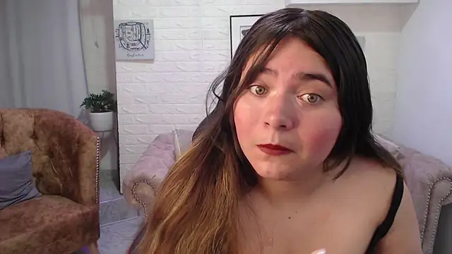 Snapshot of Laurha_ chatting on 26, 5, 2026 Laurha online show from 26, 5, 2026