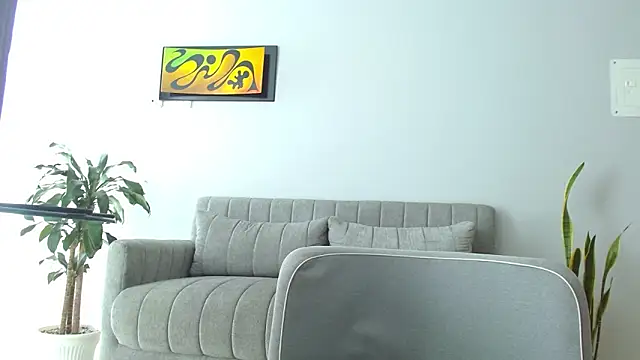 Snapshot of pielcanela361 chatting on 11, 5, 2026 pielcanela361 online show from 11, 5, 2026