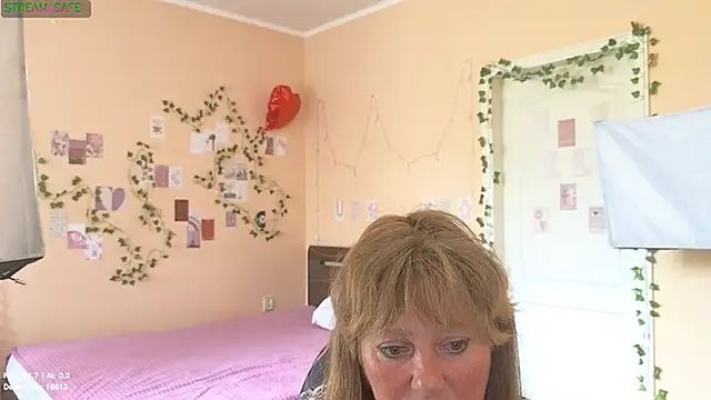 Snapshot of Melania_Cook chatting on 30, 6, 2026 Melania Cook online show from 30, 6, 2026