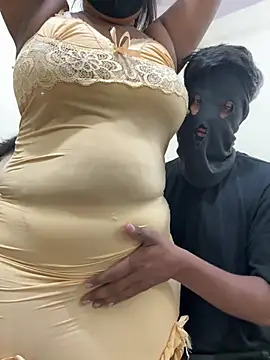 Snapshot of MUSKANHOTCOUPLE chatting on 11, 6, 2026 MUSKANHOTCOUPLE online show from 11, 6, 2026