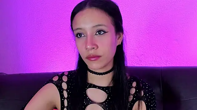 Snapshot of Alicee_drool chatting on 9, 7, 2026 Alicee drool online show from 9, 7, 2026