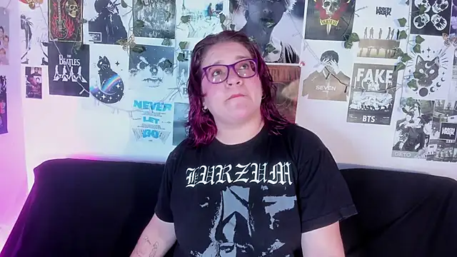 helleen21 online show from 6, 6, 2026