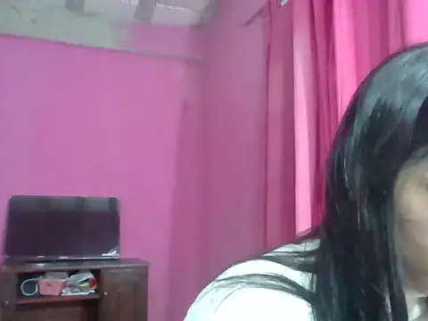 pamelaamorette online show from 18, 5, 2026
