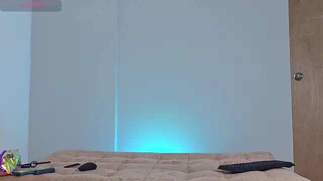 lexielancaster cr online show from 3, 5, 2026