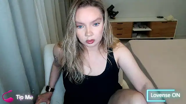 PolinaXXXXXJones online show from 12, 5, 2026