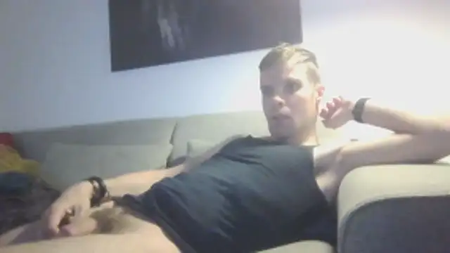 Snapshot of sexybushguyIvar chatting on 3, 5, 2026 sexybushguyIvar online show from 3, 5, 2026