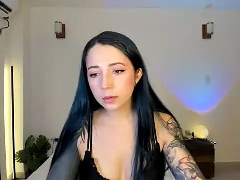 EvangelineLoveee online show from 24, 6, 2026