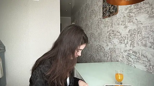 Snapshot of Ellewaay chatting on 24, 6, 2026 Ellewaay online show from 24, 6, 2026