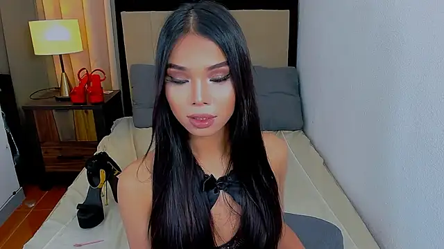 Snapshot of savanna_flair chatting on 8, 7, 2026 savanna flair online show from 8, 7, 2026