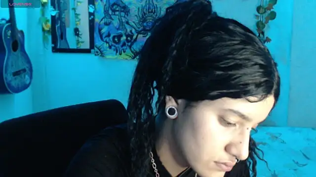Snapshot of bastethott chatting on 17, 7, 2026 bastethott online show from 17, 7, 2026