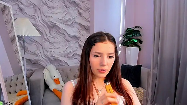 Lonny Peach online show from 30, 5, 2026