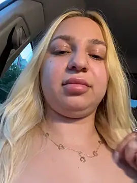 AmandaSnack online show from 6, 5, 2026