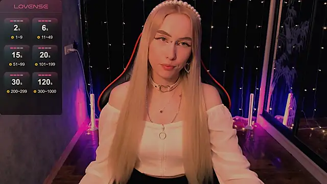 Snapshot of GoddessBambi chatting on 12, 6, 2026 GoddessBambi online show from 12, 6, 2026