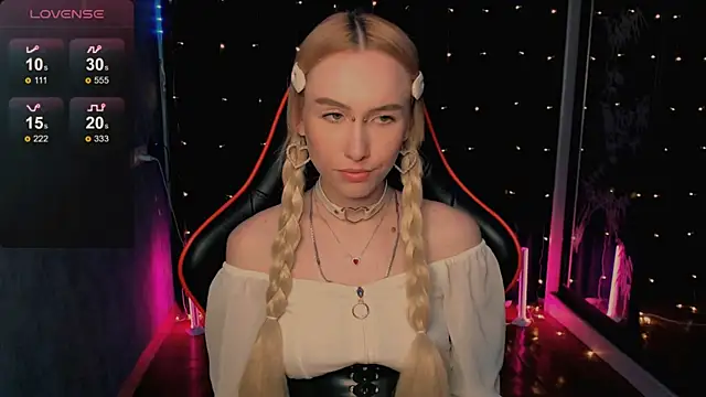Snapshot of GoddessBambi chatting on 29, 6, 2026 GoddessBambi online show from 29, 6, 2026