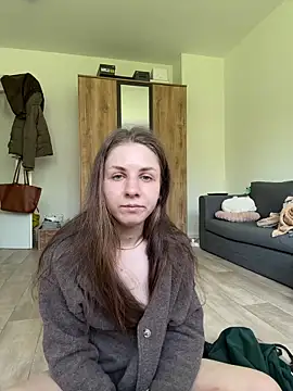 SweetLuna96 online show from 3, 5, 2026