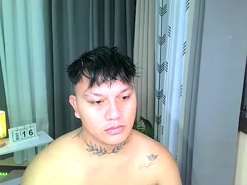 Snapshot of Ashtonfuckingboi chatting on 16, 5, 2026 Ashtonfuckingboi online show from 16, 5, 2026