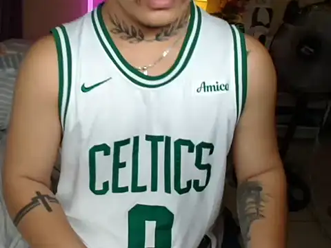 Snapshot of Ashtonfuckingboi chatting on 28, 7, 2026 Ashtonfuckingboi online show from 28, 7, 2026