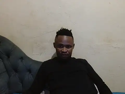 Snapshot of xxTroyX chatting on 5, 6, 2026 xxTroyX online show from 5, 6, 2026