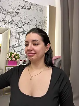 DaisyAmour online show from 9, 6, 2026