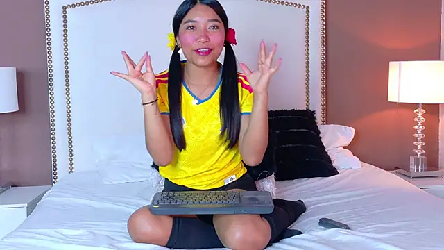 hanaluna  online show from 17, 6, 2026