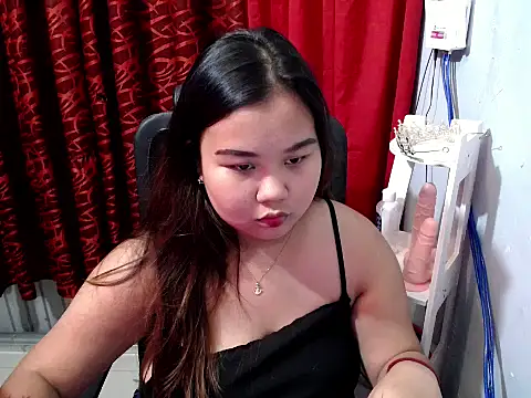 Snapshot of hotchickgirl chatting on 20, 6, 2026 hotchickgirl online show from 20, 6, 2026
