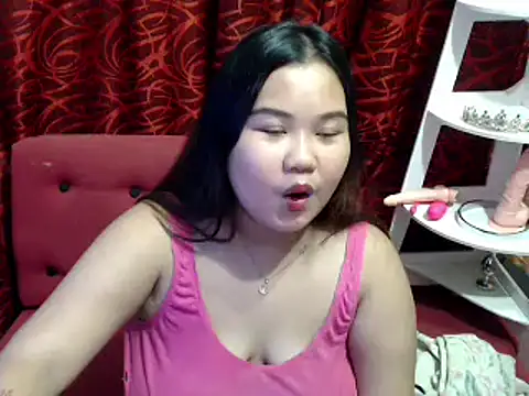 Snapshot of hotchickgirl chatting on 28, 7, 2026 hotchickgirl online show from 28, 7, 2026