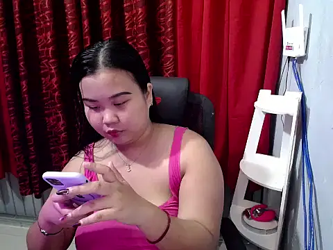 Snapshot of hotchickgirl chatting on 26, 6, 2026 hotchickgirl online show from 26, 6, 2026